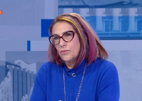 Татяна Буруджиева: Президентът държи властта, защото партиите не искат ...
