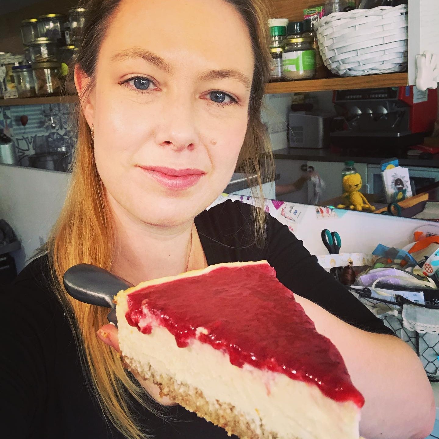 САМО В ПИК И РЕТРО: Линда в бесен скандал с... - Информационна агенция ПИК