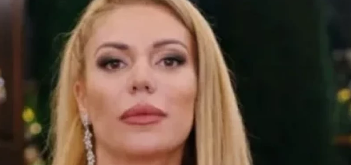 Отровна завист в Ергенът! Елисавета в опасна връзка с Филип Плейн ...