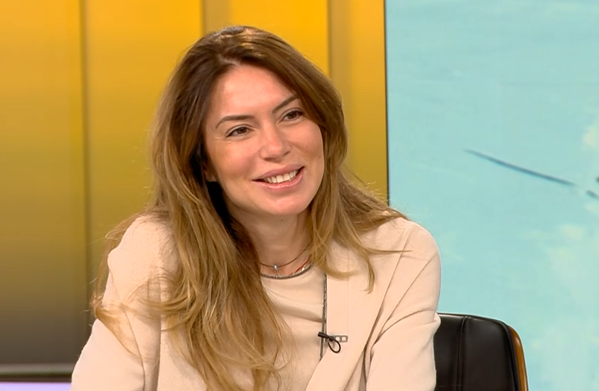 Коя е Мариета Георгиева - третата българка, която покори Еверест ...