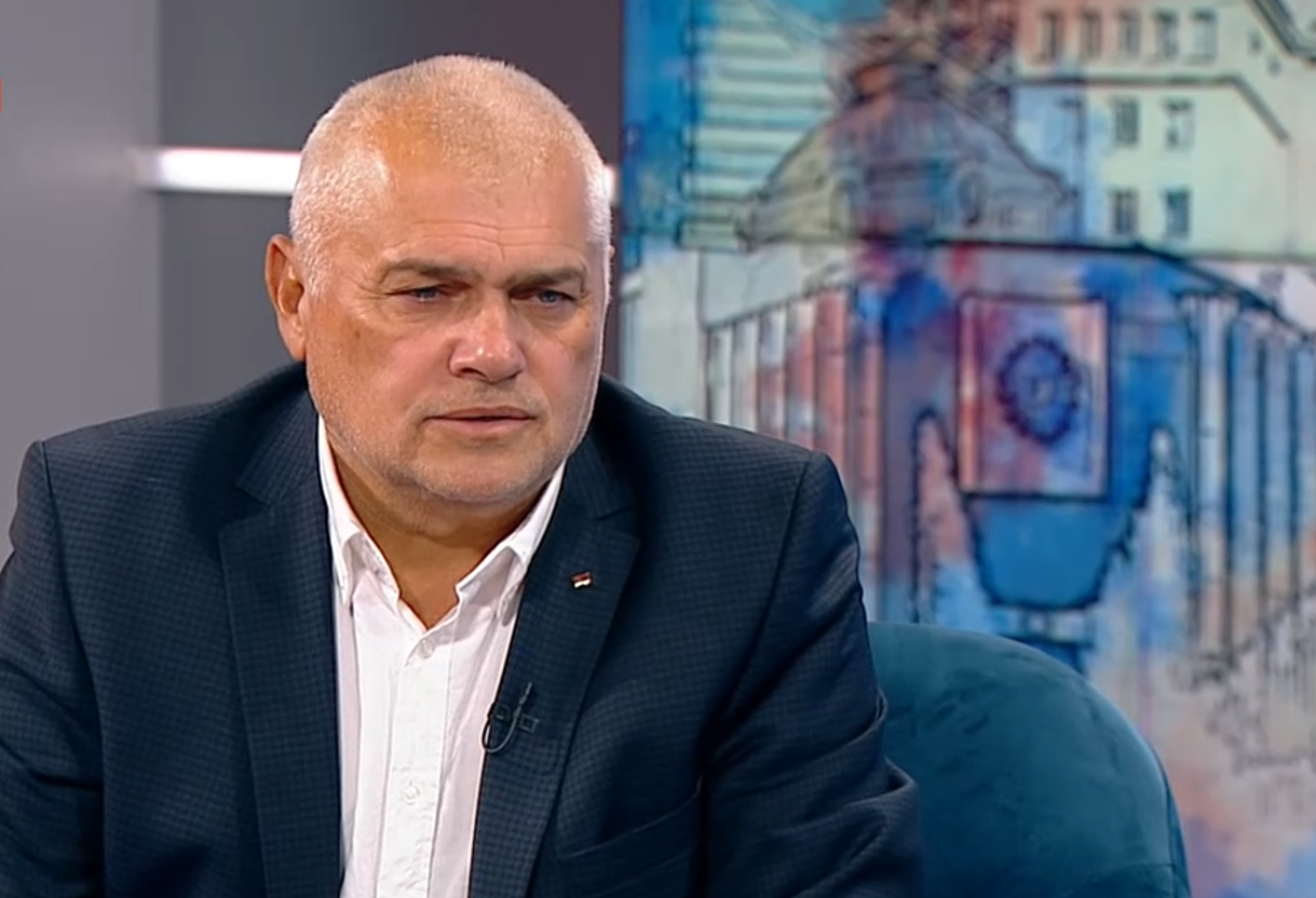 Валентин Радев: Влиза се веднага в склада в Елин Пелин, няма такова ...