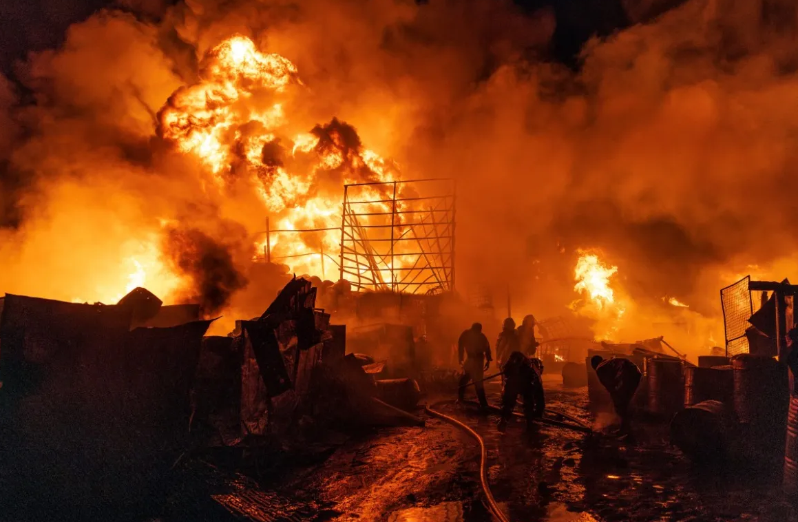 Взрив на газова бутилка уби 9 души, сред които 7 деца, във Венецуела ...