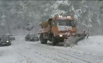 Снежната буря спря движението на камиони над 12 тона по пътя Кюстендил-ГКПП „Гюешево“