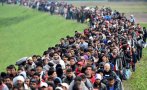 Нелегалните мигранти с нов маршрут - Албания пропищя от набезите им, иска помощ от Европа