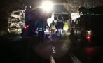 ИЗВЪНРЕДНО: Зверска катастрофа между автобус и тир край Велико Търново - трима загинаха