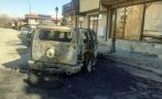 ВЕНДЕТА: Подпалиха джип на бизнесмен от Казанлък (СНИМКИ)