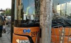 ИНЦИДЕНТ: Момиче пострада при катастрофа с автобус от столичния градски транспорт