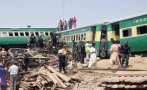 Тежка влакова катастрофа с жертви и много ранени в Пакистан