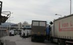 Ново трасе за товарни автомобили облекчава трафика през ГКПП 