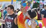 Партията на Орбан иска да забрани ЛГБТ-съдържанието за лица под 18 години