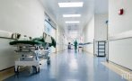 УЖАСЯВАЩА ТРАГЕДИЯ: 15-годишно момиче почина в болницата в Сливен при изследване на скенер