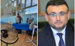 Младен Маринов се присмя на машинното гласуване: Вярно ли е, че ЦИК ще прави поръчка за 11 000 вентилатора или ще гласуваме през нощта по хладно