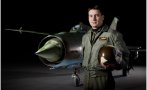 Вдигат паметник на загиналия пилот Валентин Терзиев