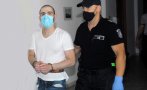 Бургазлията, наръгал многократно тийнейджърка, поиска лекарска помощ в съда - задържаха го под стража (СНИМКИ)