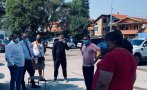 УДАР: Изборна търговия с дамаджани и маратонки в Столипиново! Купували гласове за 