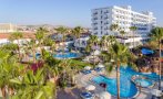 Имунизират наред работещите в хотелите в Кипър срещу коронавирус