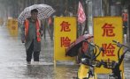Броят на жертвите на наводненията в Китай продължава да расте
