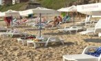 бой чадъри шезлонги южното черноморие