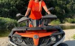 Деси Слава настъпи педала на ATV на плажа в Силистар