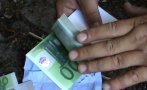 закопчаха двама чужденци опитали подкупят пътен полицай евро