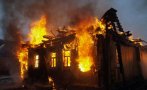 Две къщи изгоряха при пожар във варненското село Баново 