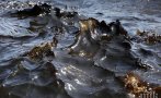 Русия мълчи за 80 квадратни километра петролен разлив в Черно море