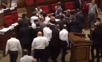 Масов бой в арменския парламент - трети за последните два дни (ВИДЕО)