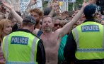 Антиваксъри и полицаи се биха в Лондон