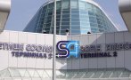Трафикът на летище София бавно се възстановява