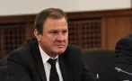 ПОРЕДЕН СКАНДАЛ: Областен управител на Радев изгоря, след като катастрофира и отказа дрегер