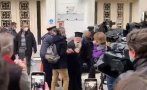 Арастуваха гръцки свещеник след възгласи срещу Франциск: Папа, ти си еретик