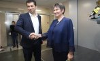 ПОД ПРИКРИТИЕ: Даниела Везиева преминала в лагера на президента - счетоводителката от Русе се гласи за служебен премиер