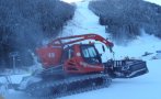 Машина затисна служител в ски зоната над Благоевград