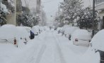 Сняг и бури в Гърция, не тръгвайте без вериги на път