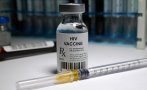 Учени започват клинични тествания върху хора на ваксина срещу ХИВ