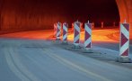АПИ: Утре шофьорите да се движат с повишено внимание в тунел „Траянови врата“