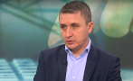 ЗАТЕГНЕТЕ КОЛАНИТЕ! Александър Николов: Таван на цената на горивата не се обсъжда