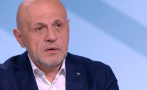 Томислав Дончев за Просто Киро: Министър-председателят работи да увеселява населението