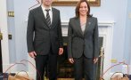 Шампион разкри, че Кирил Петков е нацепил дървата на Камала Харис Шампион разкри, че Кирил Петков е нацепил дървата на Камала Харис