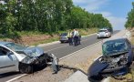 Петима пострадаха при катастрофа край Хасково (СНИМКИ)