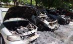 ОГНЕНА ВЕНДЕТА: Запалиха украинска кола във Варна, изгоряха още две