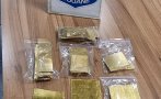 Митничари спипаха 7 кг недекларирано злато на 