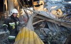 брутално руски ракети удариха мол украйна жертви десетки ранени снимки видео