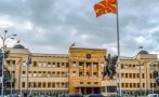 ОТ СКОПИЕ ПАК СЕ ЗЪБЯТ: Македонски академик захапа България и Гърция: Ще ни унищожат