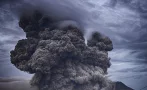 Вулкан изригна близо до Рейкявик