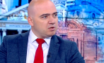 Илин Димитров: Към момента около 20 000 бежанци са настанени в хотели Илин Димитров: Към момента около 20 000 бежанци са настанени в хотели