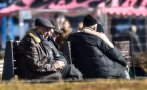 300 жени и 96 мъже са столетници в България