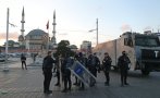 ИЗВЪНРЕДНО: Поне 6 убити и 53 ранени при терора в Истанбул (ВИДЕО)