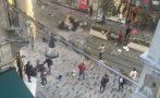 ИЗВЪНРЕДНО: Силна експлозия на оживен булевард в Истанбул, има загинал и много ранени (ВИДЕО)