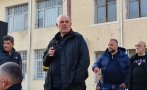 Гешев става на 52 днес, празнува на трудовия си пост